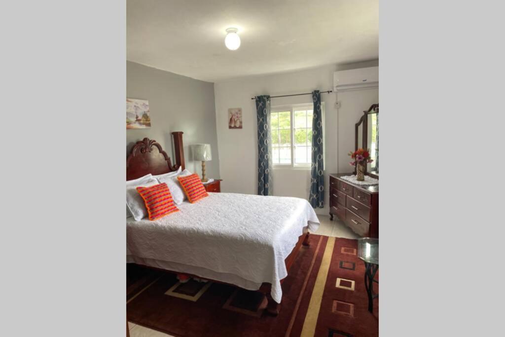 Gallery image of Pond View Apartment in Pamphret