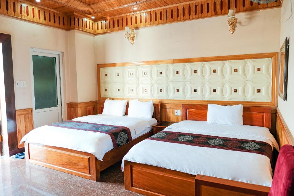 Trieu Ky Voong Hotel Lang Son - Dreibettzimmer Mit Aussicht