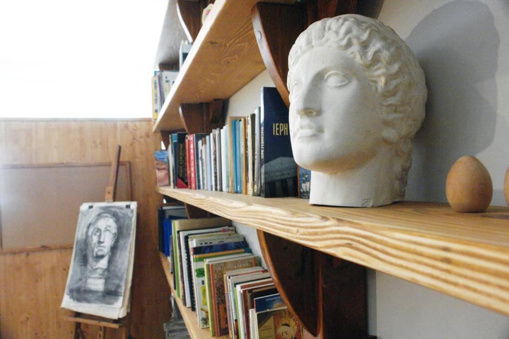 Biblioteka w apartamencie