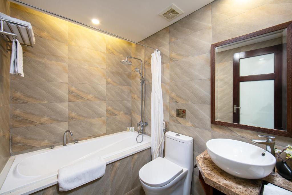 Koupelna v ubytování Midori Boutique Hotel