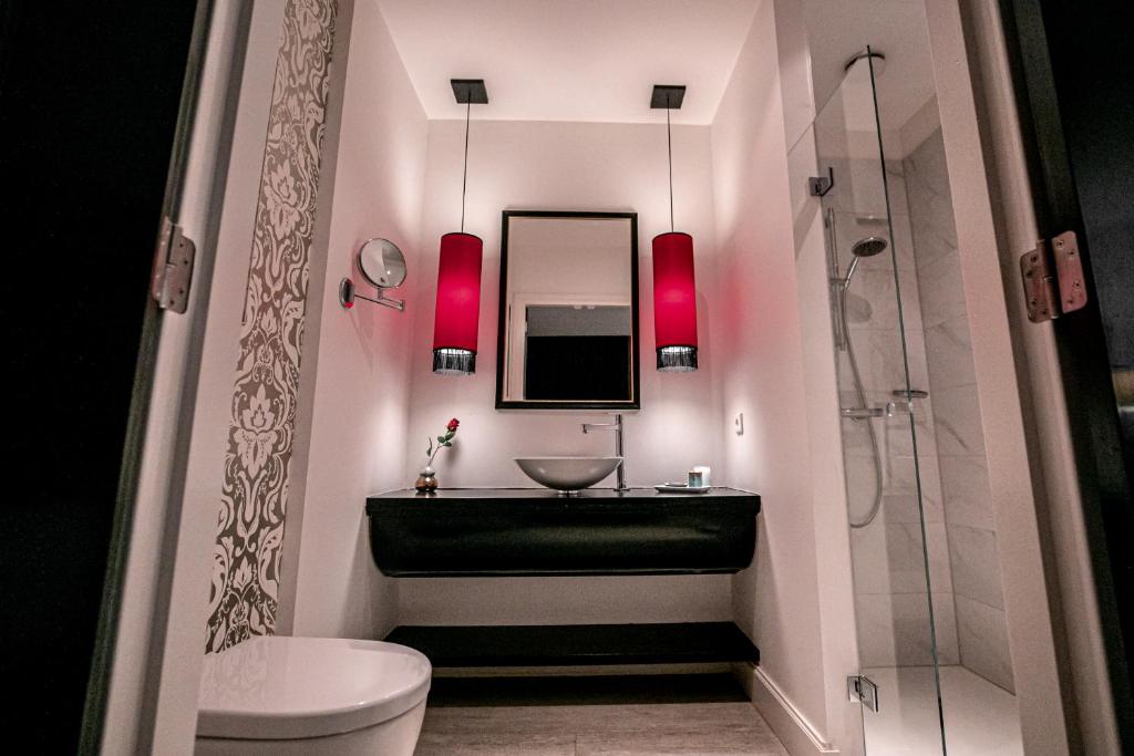 Le Theatre - Resim 33