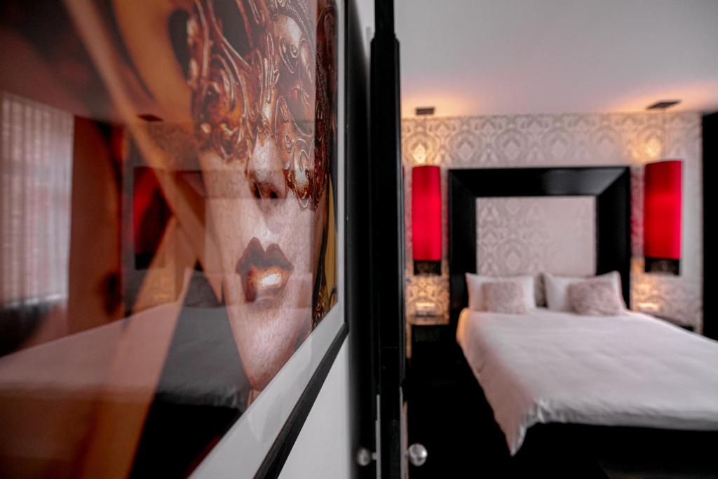 Le Theatre - Resim 39