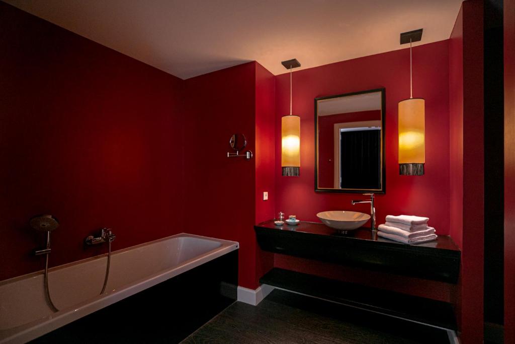 Le Theatre - Resim 43