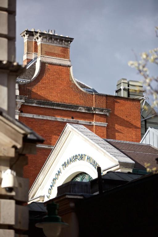 The Z Hotel Trafalgar - Resim 15