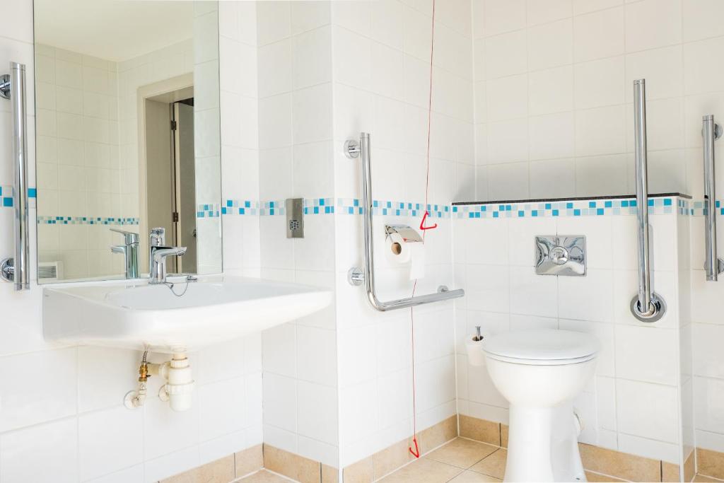 Holiday Inn Farnborough, an IHG Hotel - 