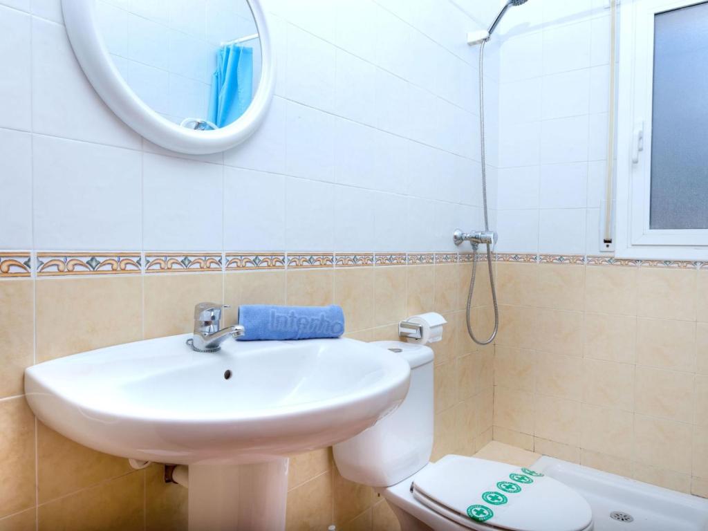 Kúpeľňa v ubytovaní Villa Villa Cala Nova A by Interhome