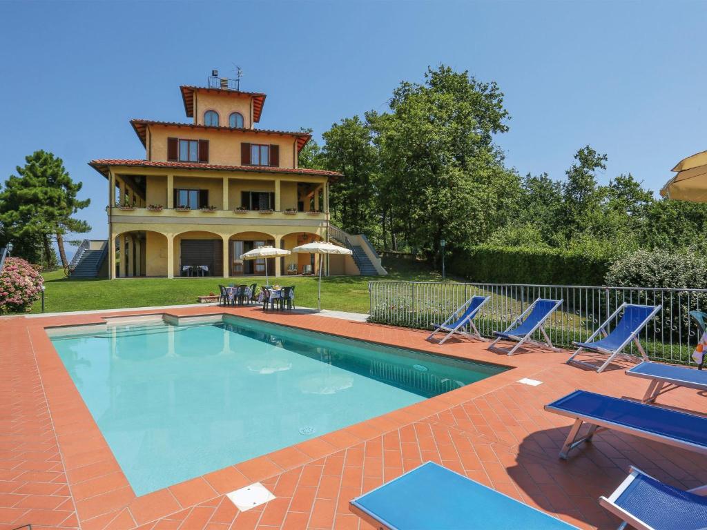 Swimming pool sa o malapit sa Holiday Home Le Castagne by Interhome