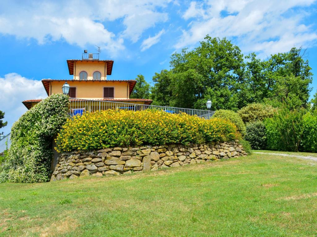 Vonkajšia záhrada v ubytovaní Holiday Home Le Castagne by Interhome