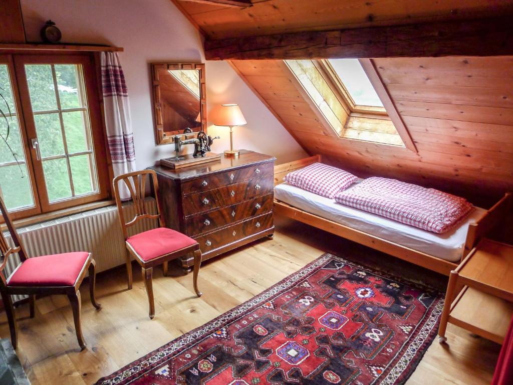 Postel nebo postele na pokoji v ubytování Apartment Bünten by Interhome