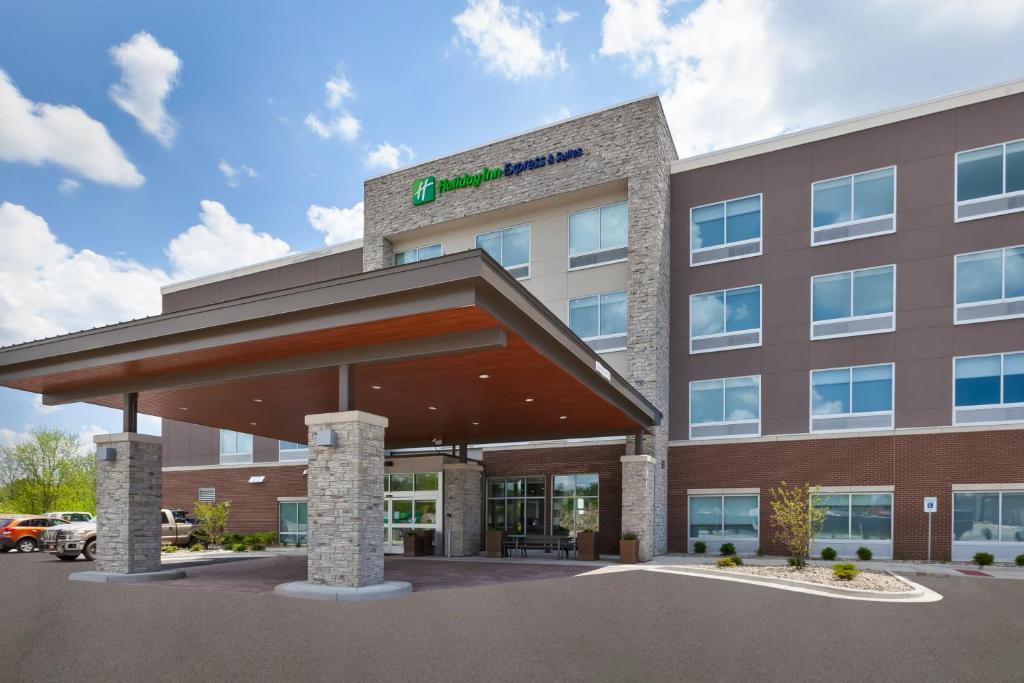 a rendering of a hospital building at Holiday Inn Express & Suites - Grand Rapids Airport - South, an IHG Hotel in Grand Rapids