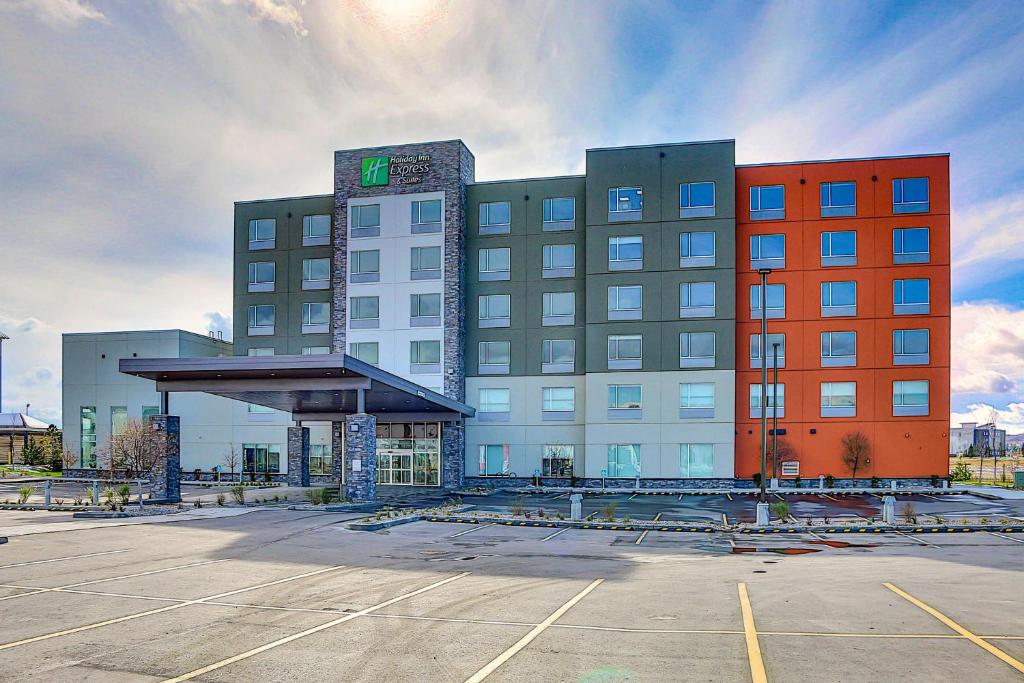 Holiday Inn Express & Suites - Calgary Airport Trail NE by IHG - Resim 7