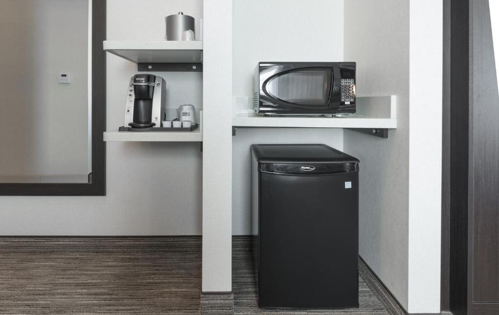 Holiday Inn Express & Suites - Saskatoon East - University by IHG - Resim 11