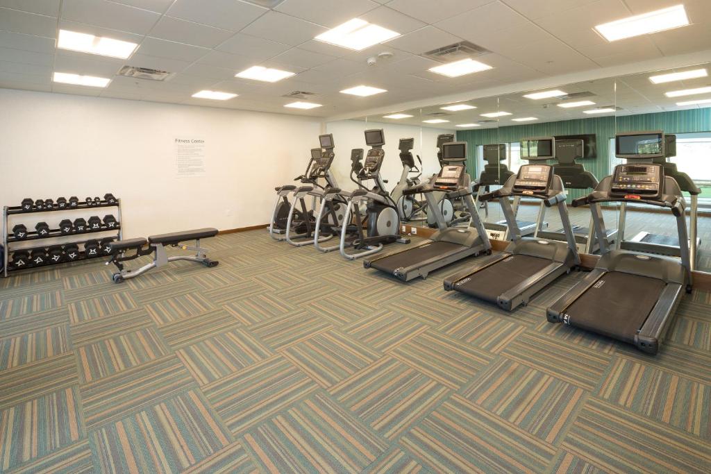 Holiday Inn Express & Suites - Kalamazoo West by IHG photo