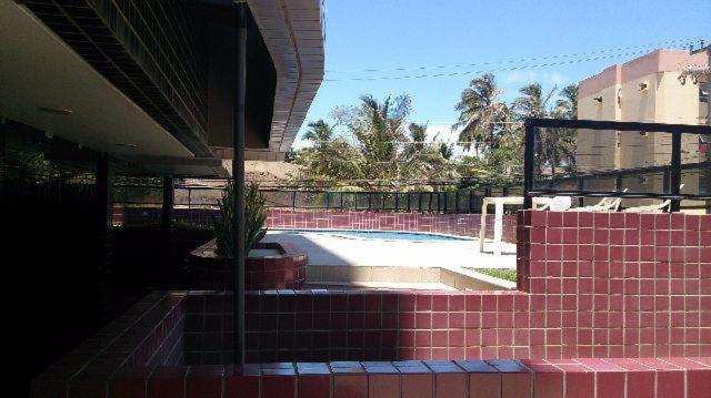  Apt mobiliado com piscina