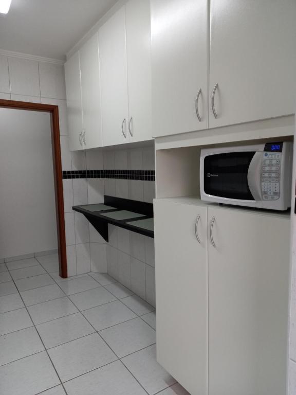  Max House PG -Apto TOP novinho - 350 metros Praia Guilhermina