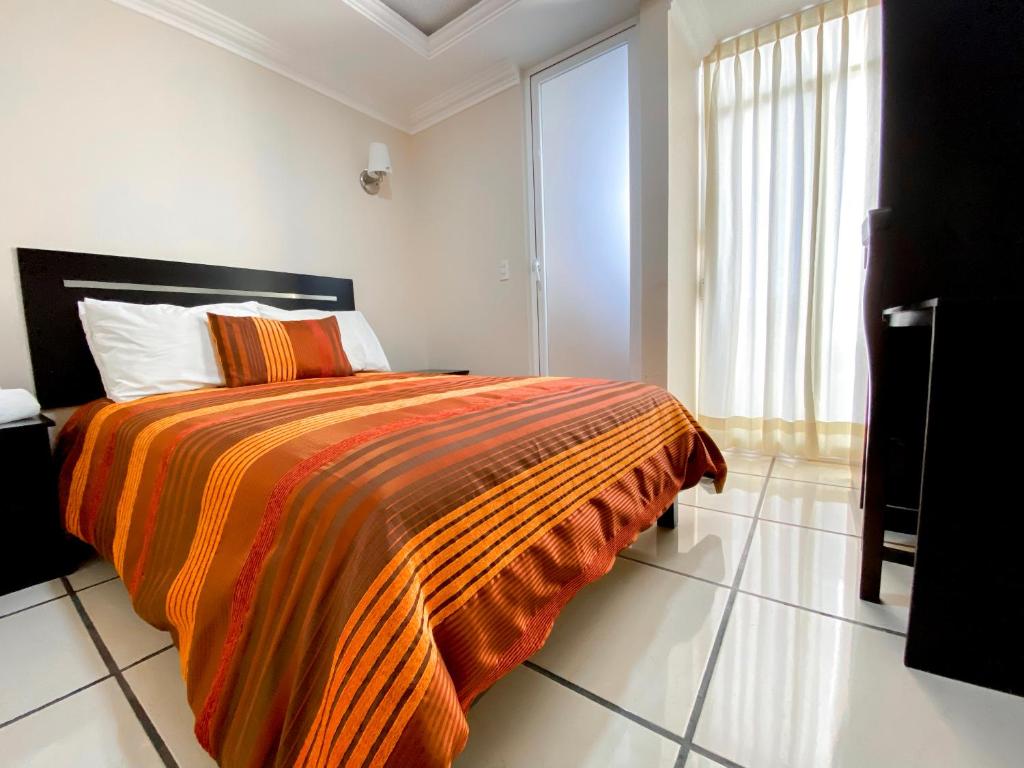 Postel nebo postele na pokoji v ubytování Inn Express Hotel Tula