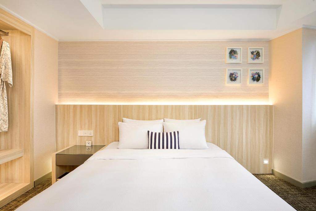 Caesar Park Hotel Taipei - Superior Double Room