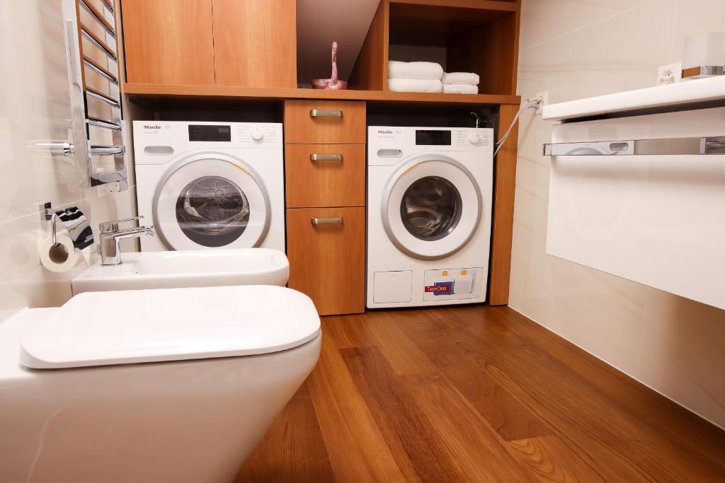 Al Ciani Balcony Suite - Resim 27