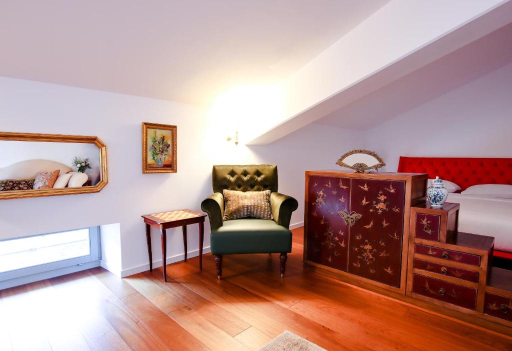 Posezení v ubytování Al Ciani Balcony Suite