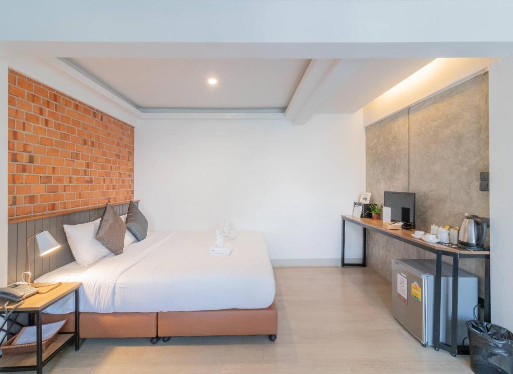 
Deluxe Garden Double with Bathtub
