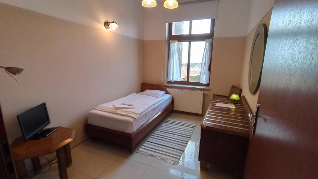 Alba Góra Św Anny Restauracja i Pokoje - Petite Chambre Simple