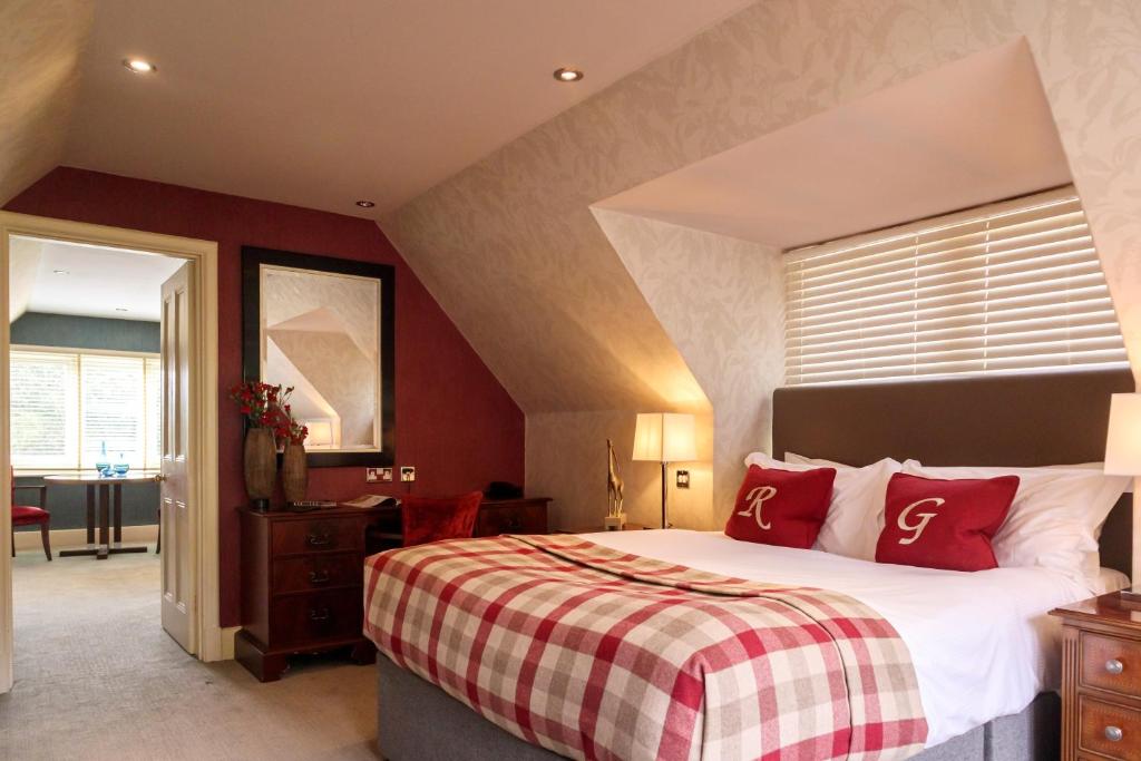 Rowhill Grange Hotel & Utopia Spa - 