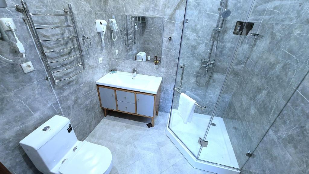 Koupelna v ubytování HOTEL AYNI