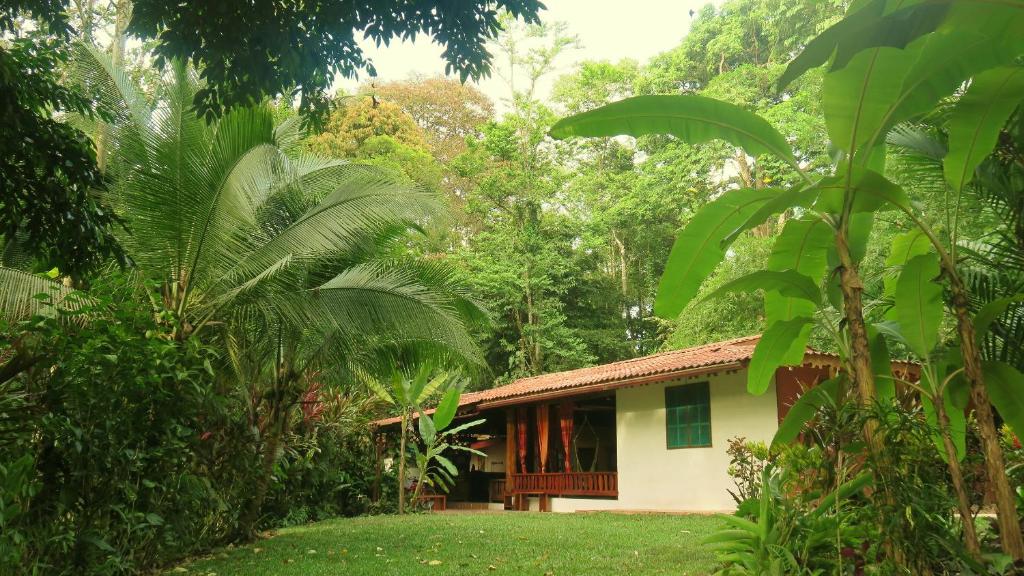 Zahrada ubytování Casa Moabi