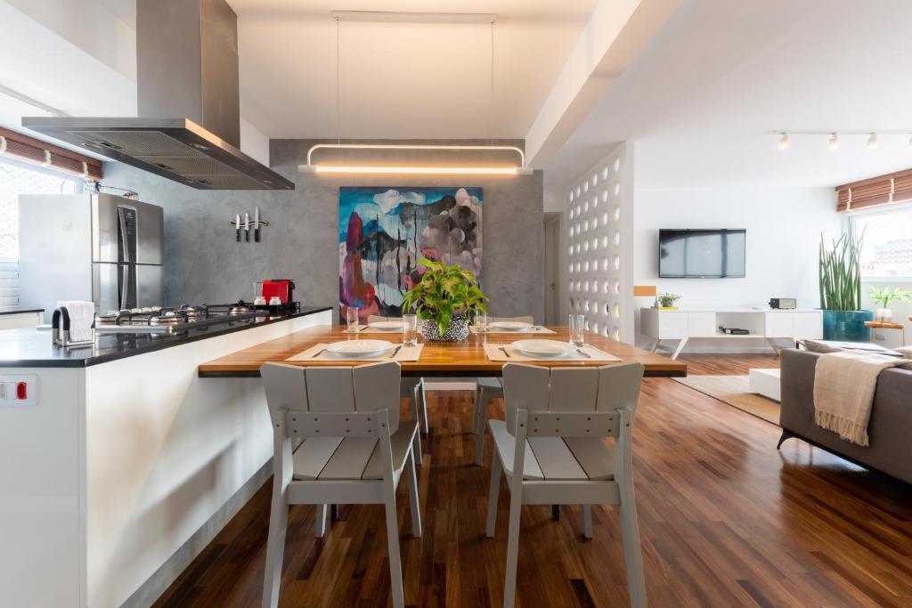  Apartamento amplo com 2 quartos - Jardim Paulista