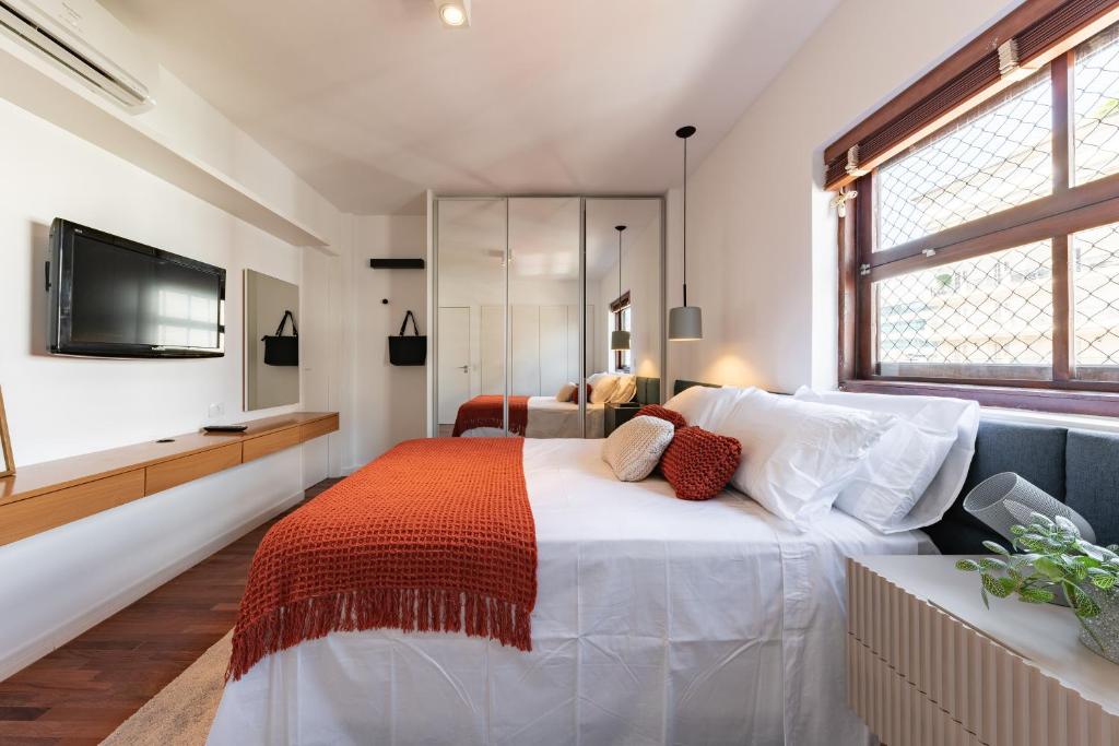  Apartamento amplo com 2 quartos - Jardim Paulista