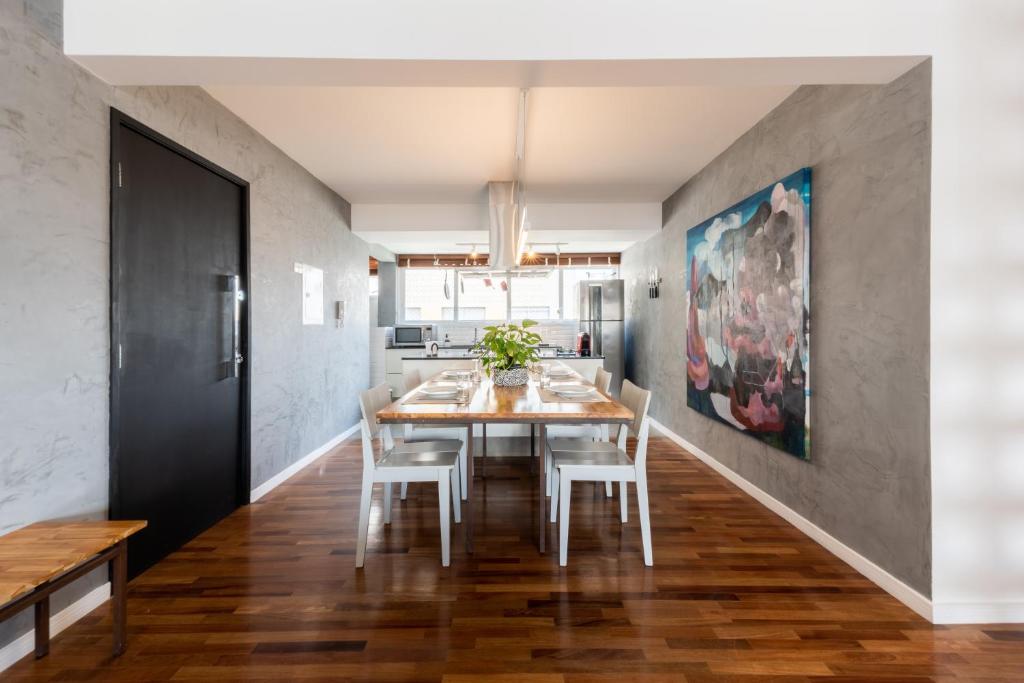  Apartamento amplo com 2 quartos - Jardim Paulista