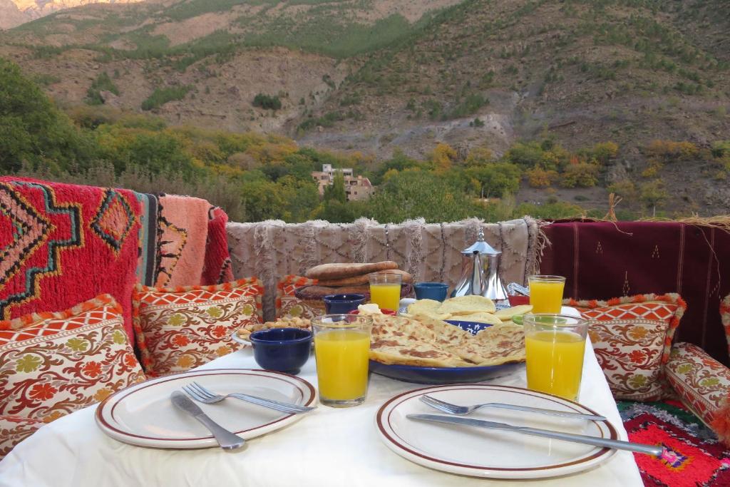 Nespecifikovaný výhled na hory nebo výhled na hory při pohledu z bed and breakfast