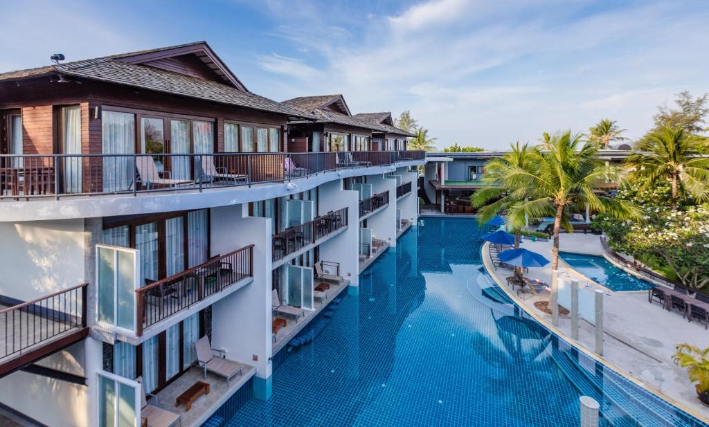 Holiday Ao Nang Beach Resort, Krabi - Resim 34