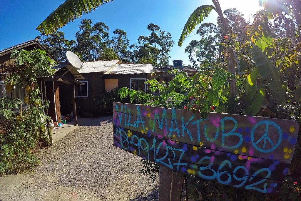  Vila Maktub - Casa Hostel