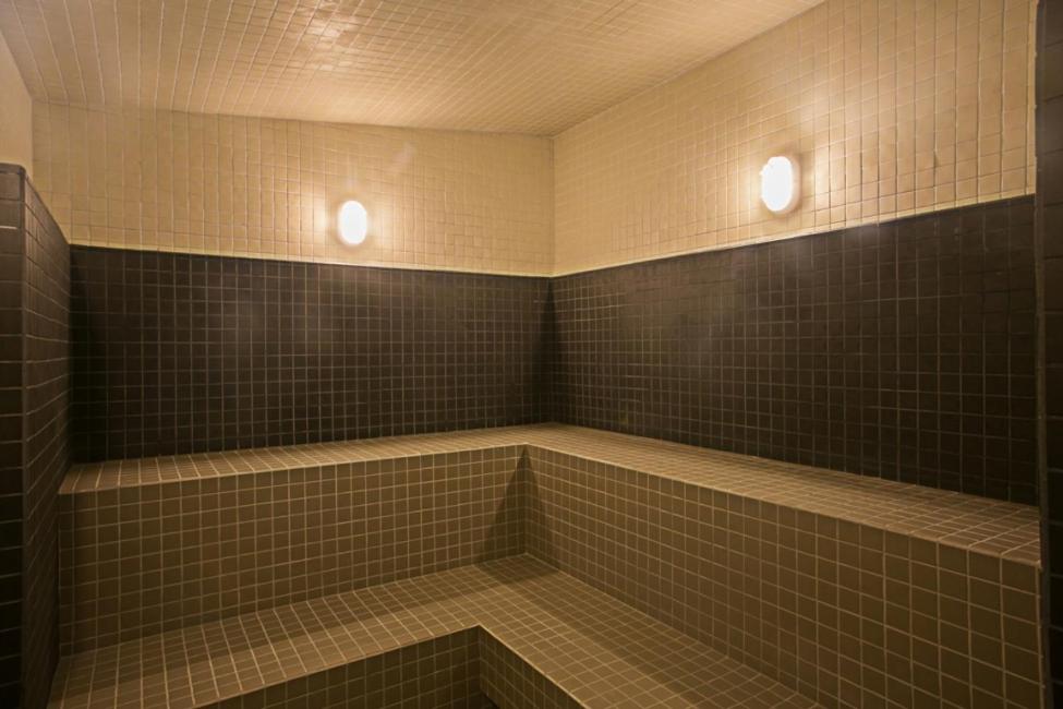  Luxuoso em condomínio com infraestrutura de clube