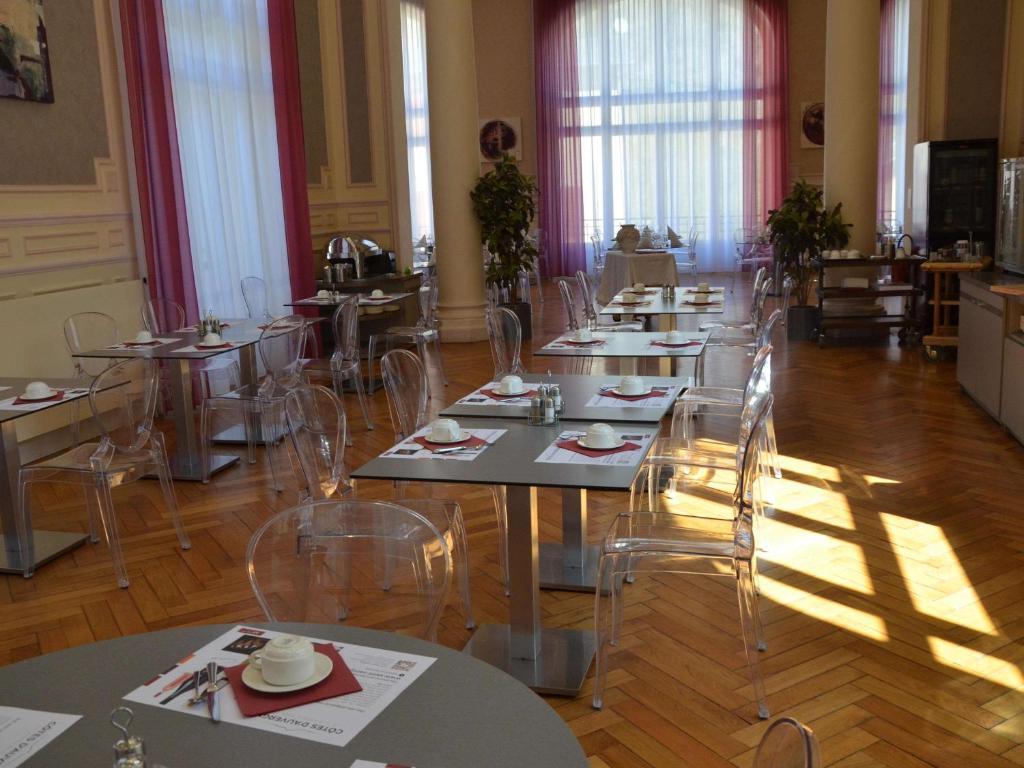 Restaurace v ubytování Hôtel Mercure Saint-Nectaire Spa & Bien-être