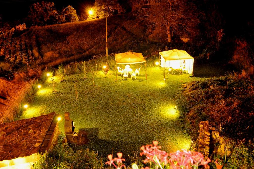 Jardín al aire libre en Casa Muro Ordesa