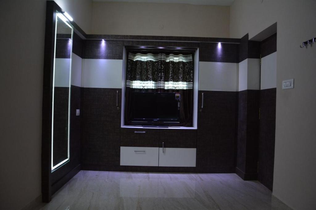 Service Apartment - Housity