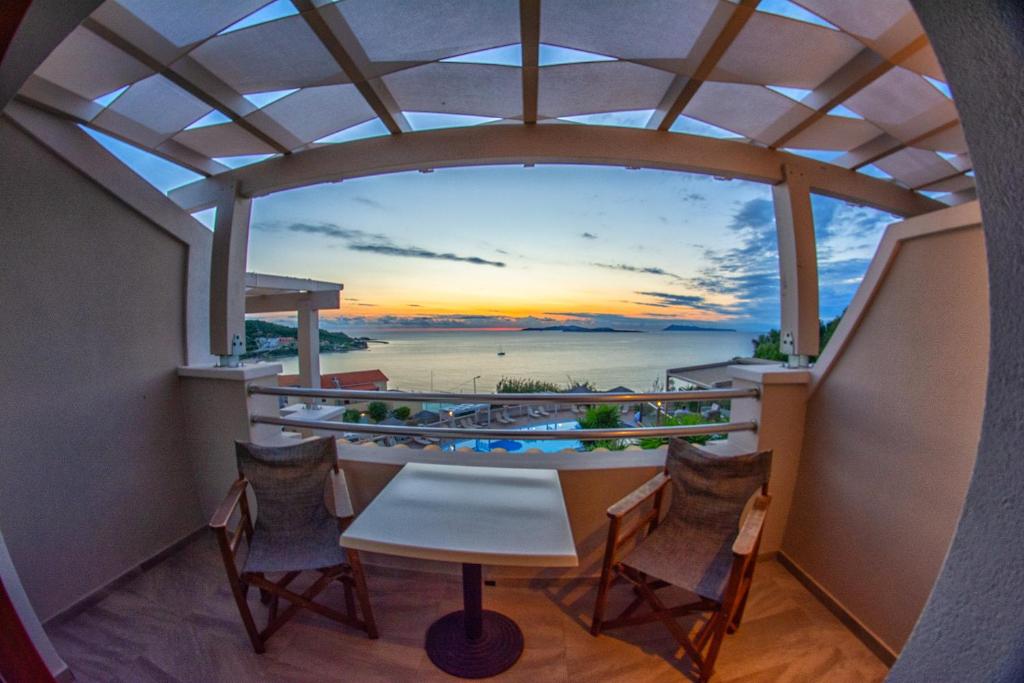 Tereza's Sunset Hotel - 10