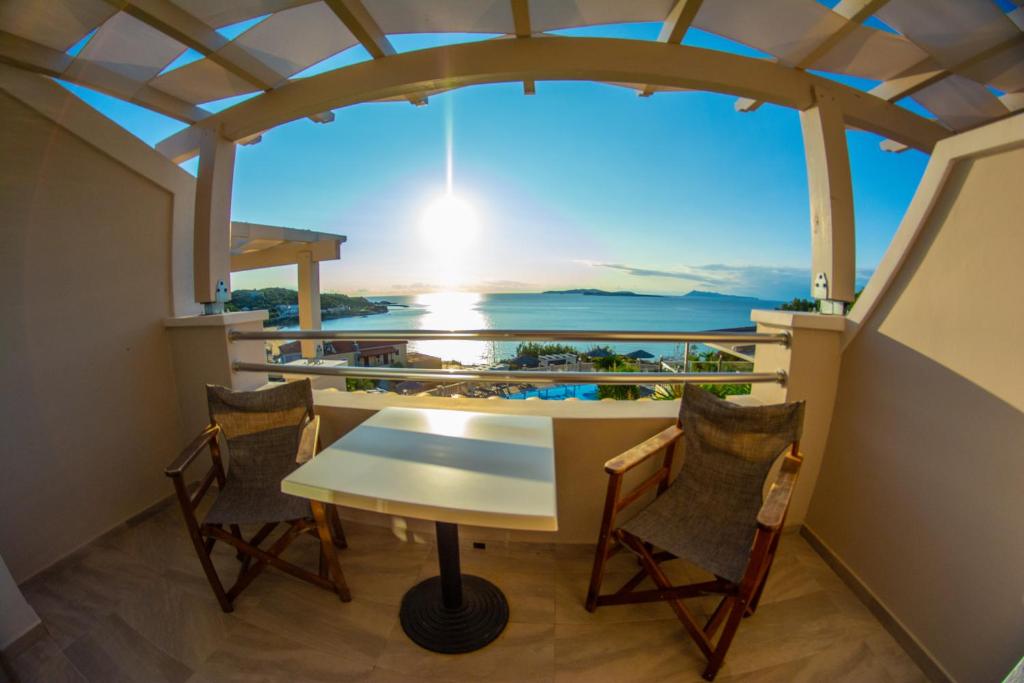 Tereza's Sunset Hotel - 8