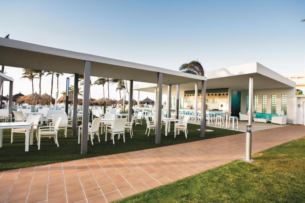 Restaurace v ubytování Riu Palace Antillas - Adults Only - All Inclusive