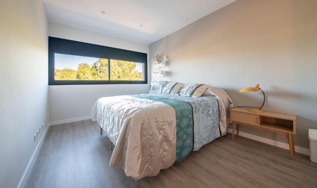 Imagen de la galería de TarracoHomes, Town house la mora, en Tarragona