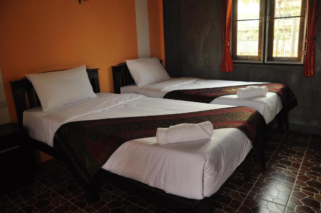 Chiang Rai Khuakrae Resort - Habitación Gemela Con Baño Privado