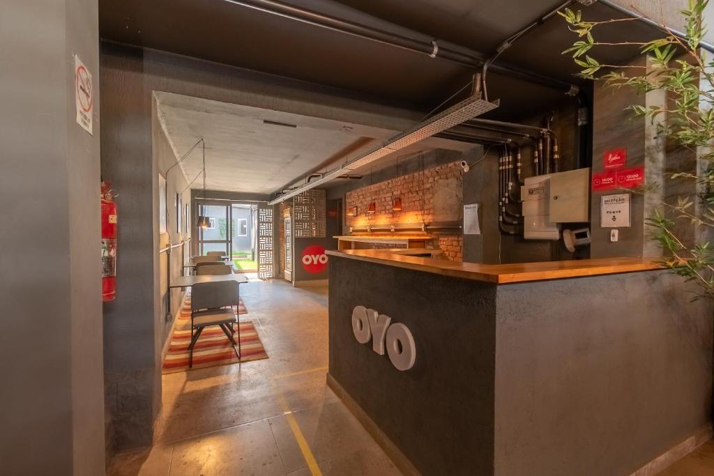  OYO Hotel Massimo Brooklin