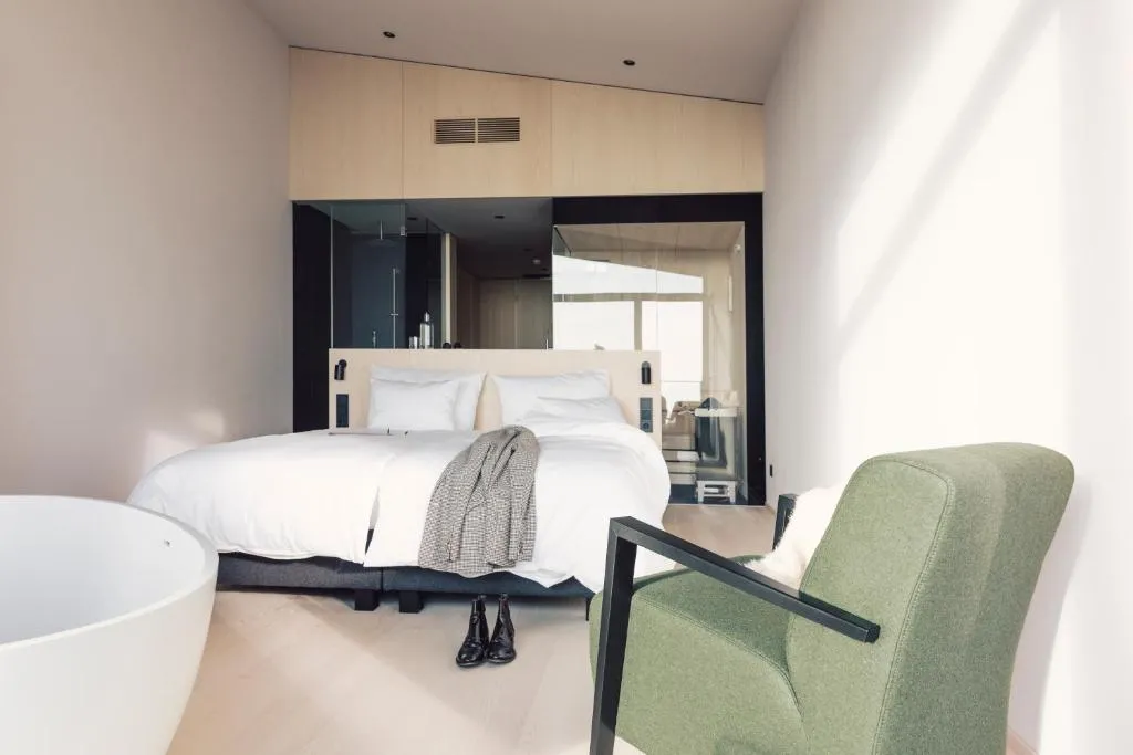 Suite with Sauna