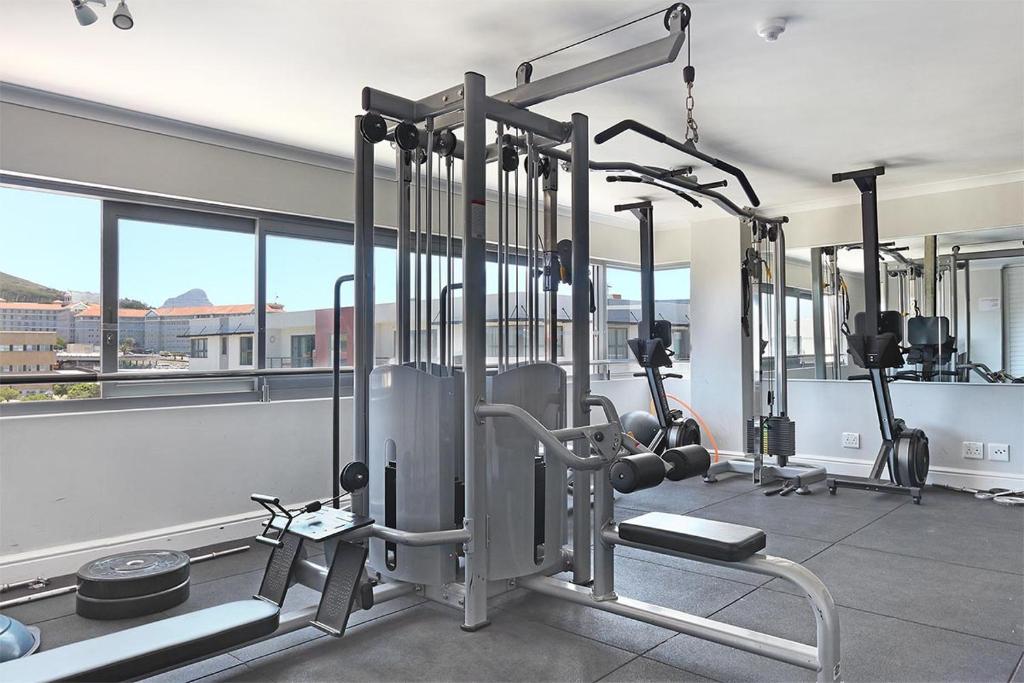 The Paragon LUXE with Rooftop Pool and Gym, Cape Town – Updated 2024 Prices