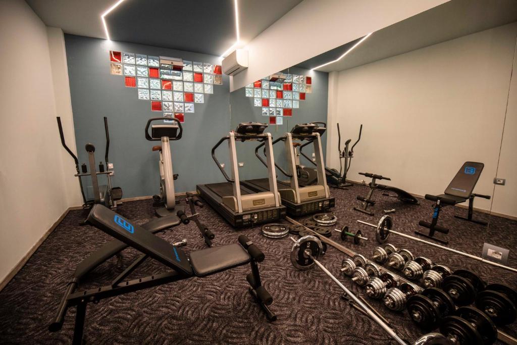 Fitness centrum a/nebo fitness zařízení v ubytování Vila Eden Boutique Hotel