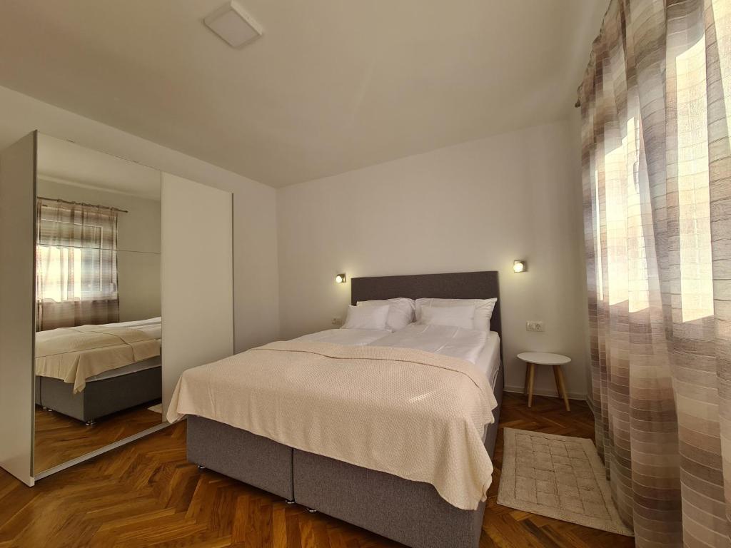 Boutique Apartments Nikola Tesla - 12