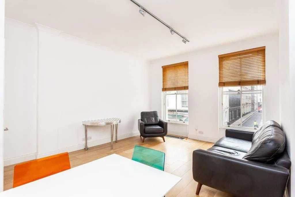 Spacious 2bed & 2 bath in Holborn - London, Londra, Marea Britanie