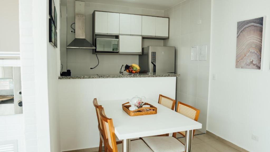  APARTAMENTO GUARUJA 4-162